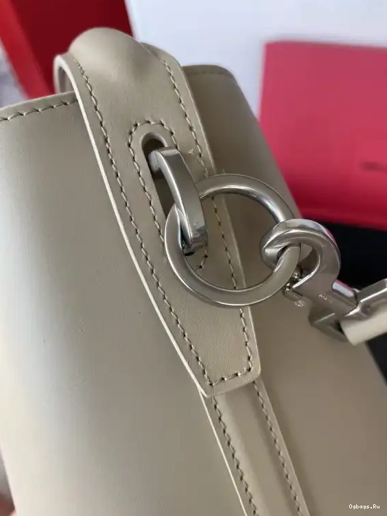 YSL  37 LE BAG-17*20*13CM SMALL 0415